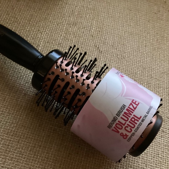 Beauty 360 Volumize and Curl Round Brush New - Picture 6 of 6